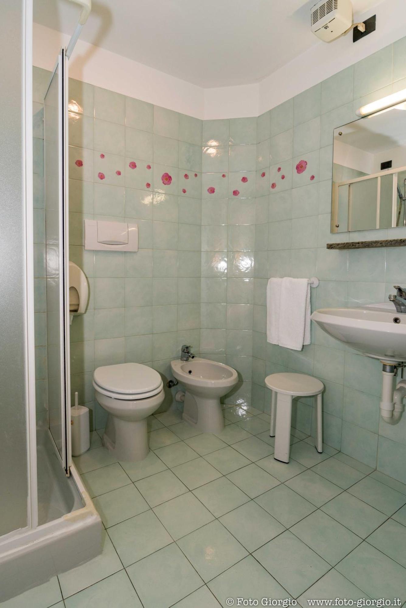 Hotel Daina Далмине Стая снимка
